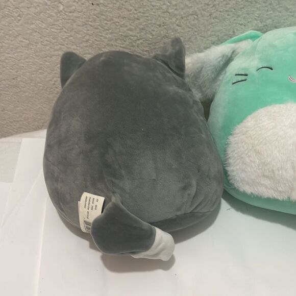 Squishmallows Heidi the Husky 8" Stuffed Plush & bunny sammy 8” set of 2 - Picture 4 of 6